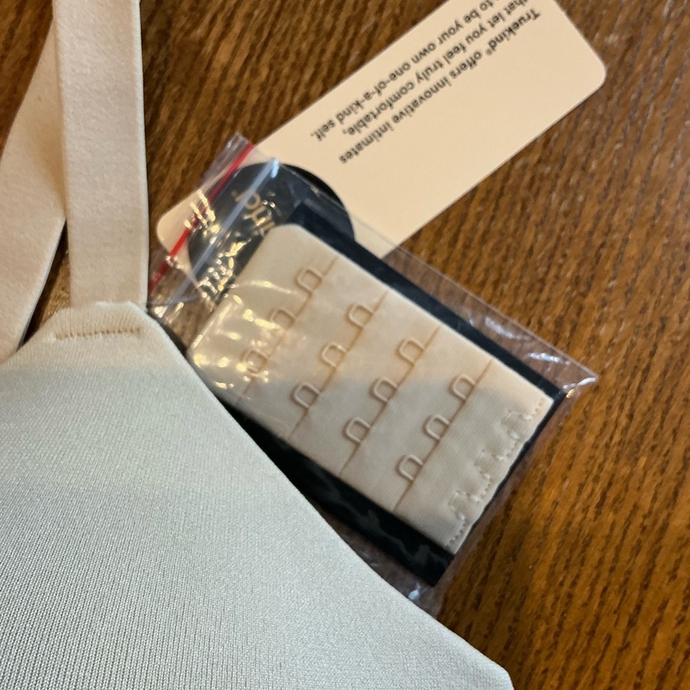Set Of Two Truekind Supportive Comfort Wireless Shaping Bras Size L Beige New - Picture 8 of 13